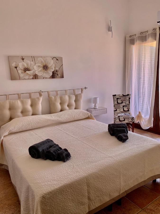 דומוס דה מריה Casa Vacanza V&G מראה חיצוני תמונה