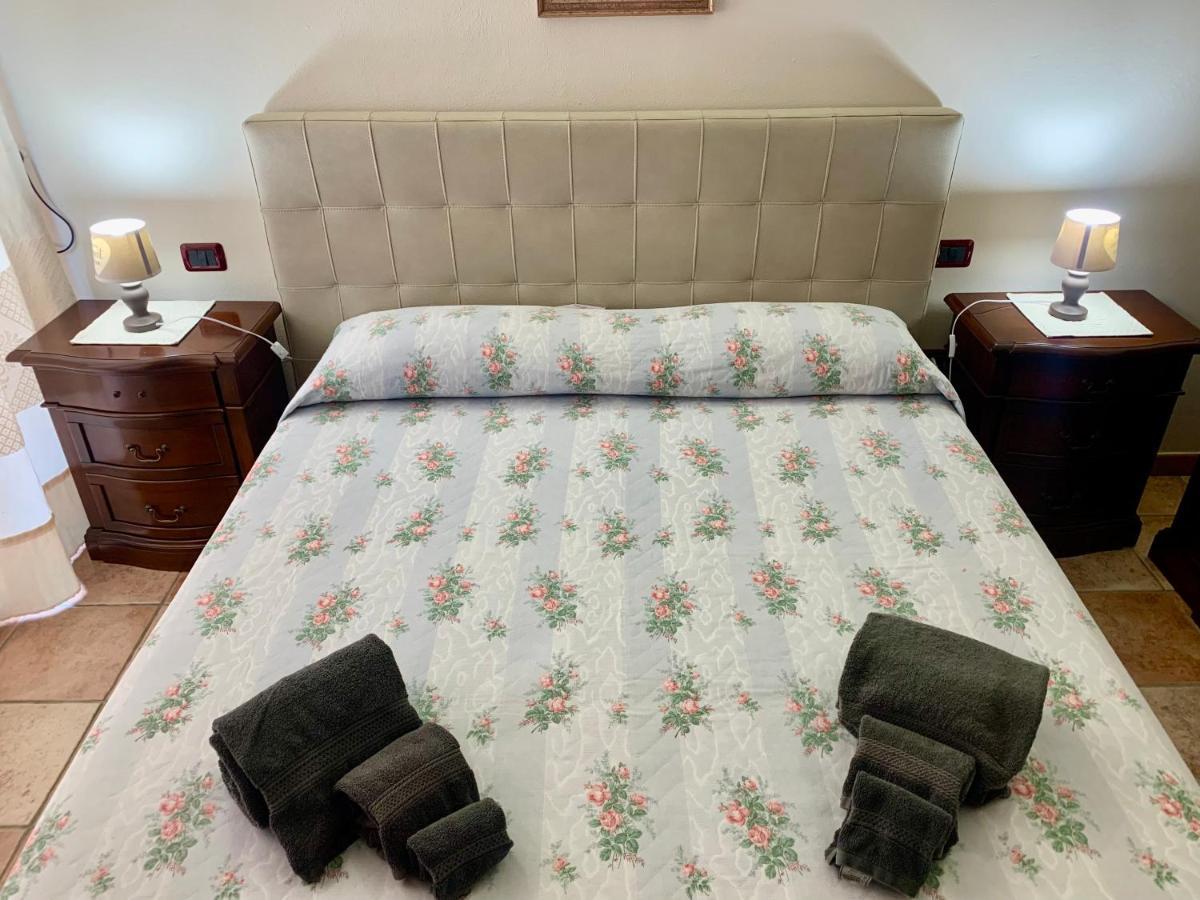 דומוס דה מריה Casa Vacanza V&G מראה חיצוני תמונה